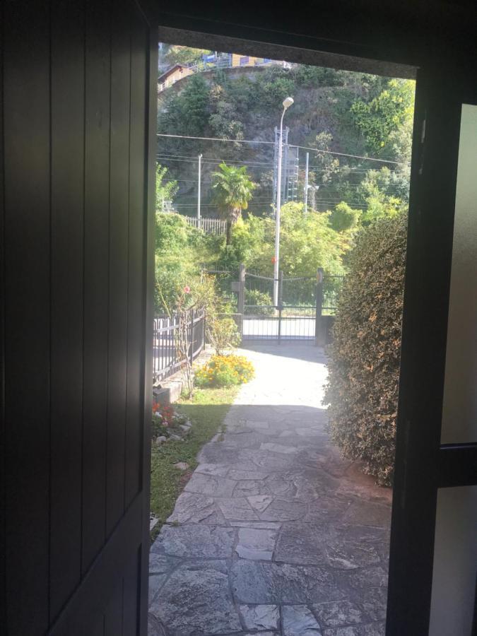 Gli Oleandri Hotel Bellano Exterior photo